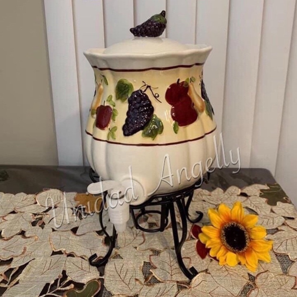 Home interiors Sonoma villa water dispenser